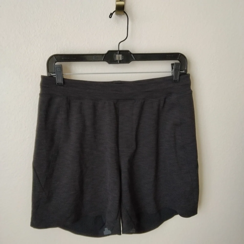 Lululemon Men’s In Sequence Shorts Size M Linerless Activewear Loungewear Shorts